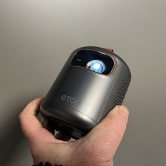 TEST ETOE Dolphin, un mini projecteur DLP sur batterie (...)