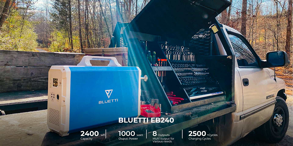 La station électrique BLUETTI, type groupe électrogène, compatible énergie solaire 2400 Wh/1000 Watts à 849€