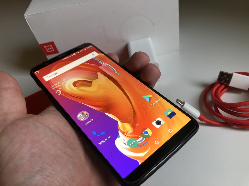 OnePlus 5T, le nouveau smartphone premium écran 6 pouces 18:9 type Galaxy S8+ à 378€32 [testé 5 étoiles]