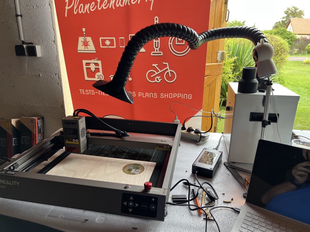 La machine gravure/découpe Laser Creality Falcon2 40 watts à 799€ stock Europe 