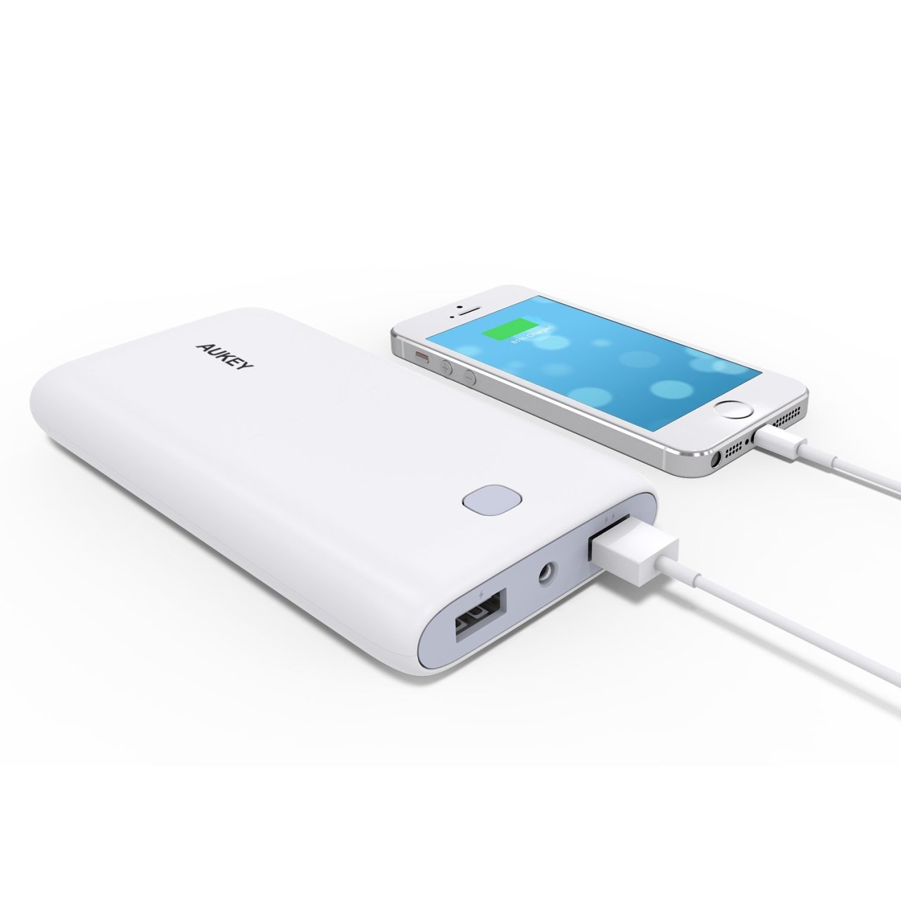 Batterie de secours Smartphone Aukey 20000mAh lampe torche à 23€99 livraison offerte