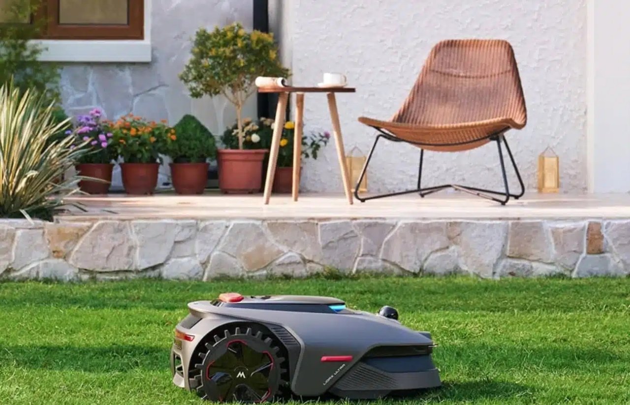Robot tondeuse MOVA LiDAX Ultra 800, LIDAR et caméra pour 800M2 à 779,99€