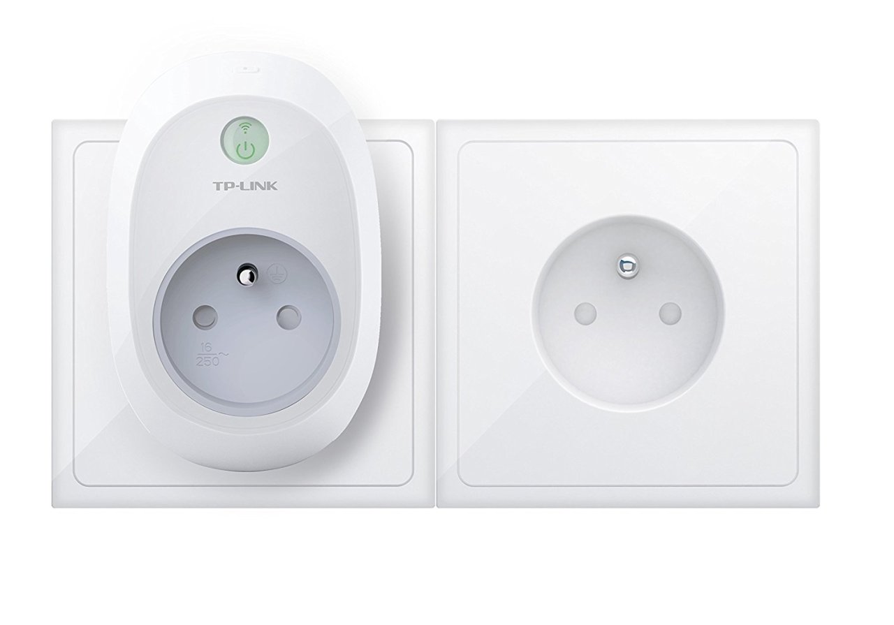 Prise électrique WIFI TP-Link HS100 , Compatible Amazon Alexa à 18€90 @ Amazon
