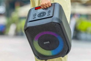 L'enceinte de fête Sounarc L1 (60W), lumière sur (…)