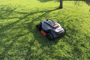 Le robot tondeur Mova Lidax Ultra 1600 AWD à 1599€ (…)
