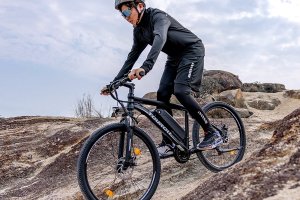 Touroll U1 un VTT électrique 21 vitesses, batterie 13 Ah (…)