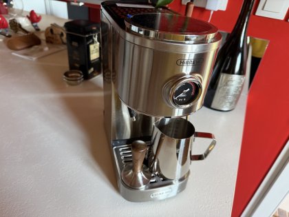 Test HiBREW H13 : une machine expresso pour retrouver l'esprit barista à la maison