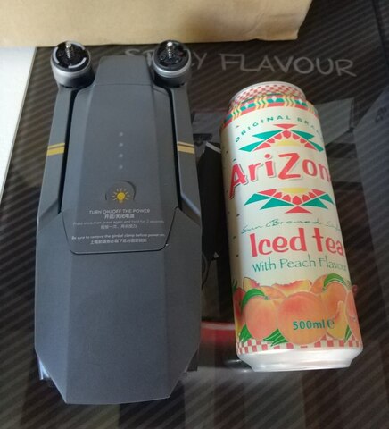 une taille minuscule pliée