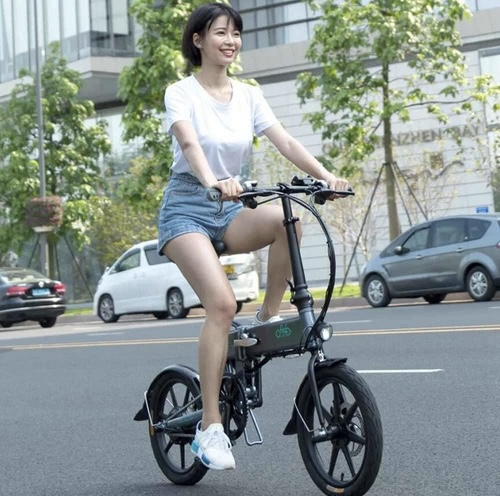 Le vélo pliant électrique FIIDO D2S roues 16 pouces, 6 vitesses à 539€ stock EU