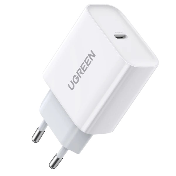 UGreen, Chargeur USB-C 20 watts à 11,59€, Hub USB à 14,99€ et support tablette à 19,99€