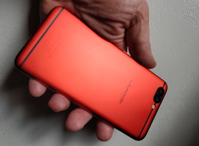 Test smartphone Umidigi Z1 Pro, l'esthétique avant tout