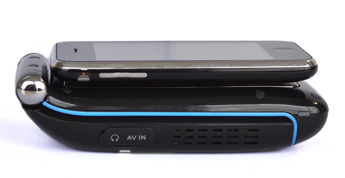 MiLi Pico Projector II : un Pico projecteur pour votre iPhone
